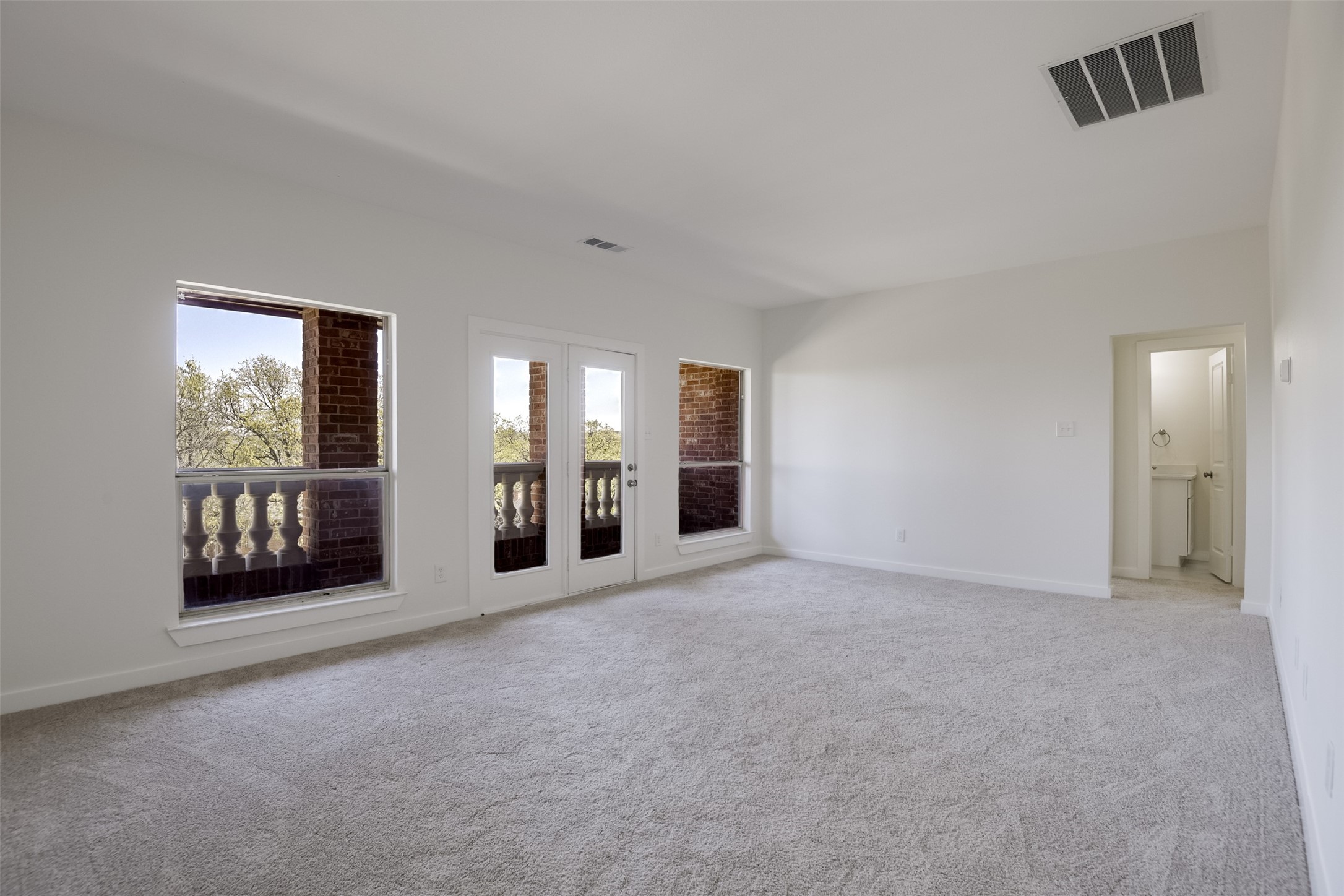 2916 Forestwood Drive Arlington TX 76006