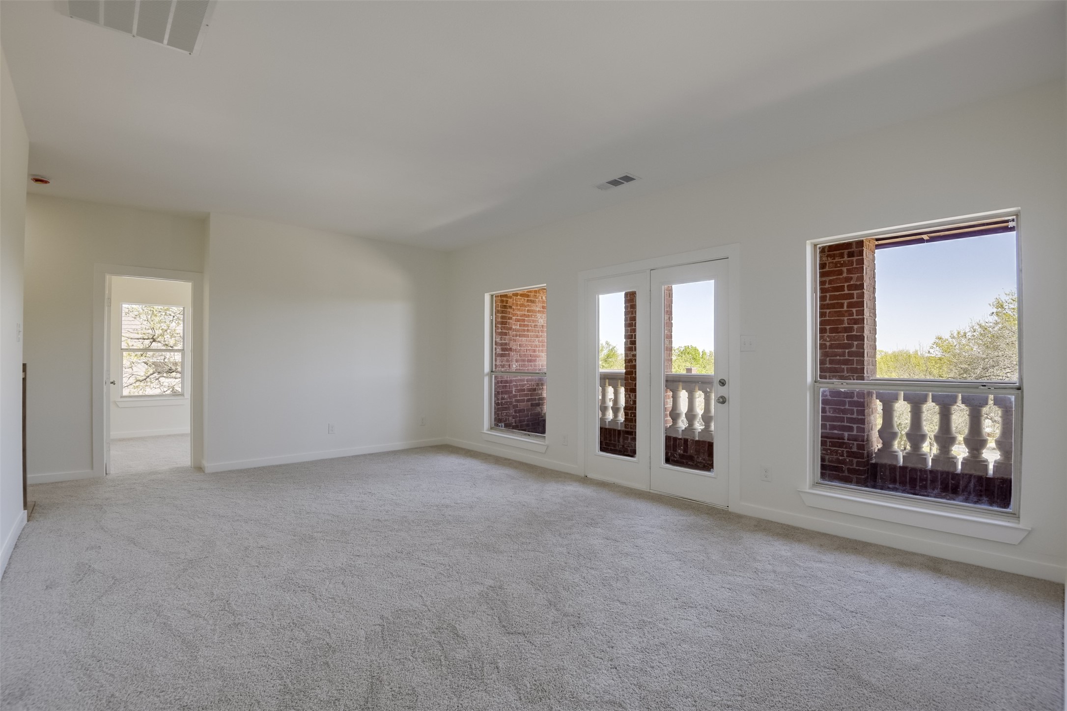2916 Forestwood Drive Arlington TX 76006