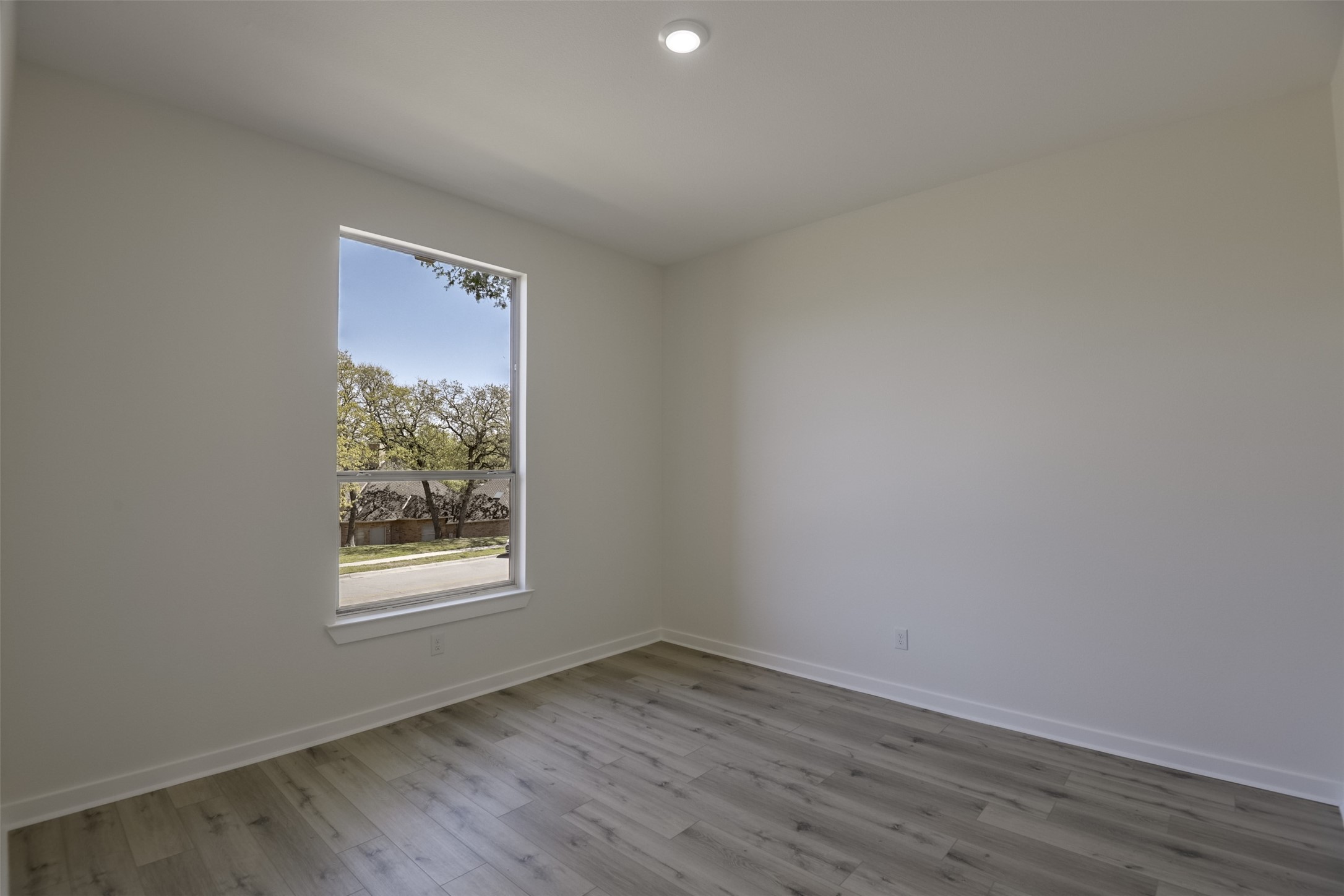 2916 Forestwood Drive Arlington TX 76006