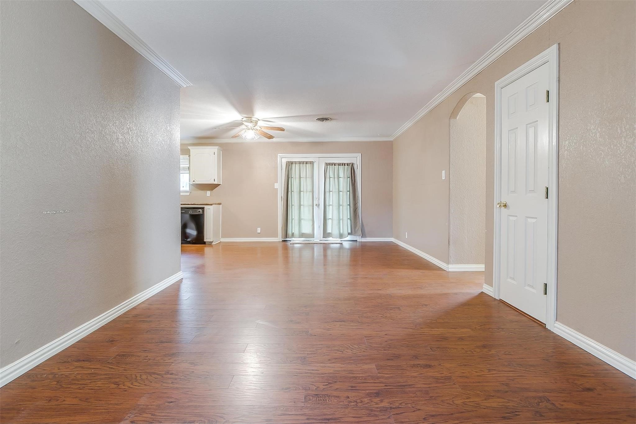 120 Wanda Way Burleson TX 76028