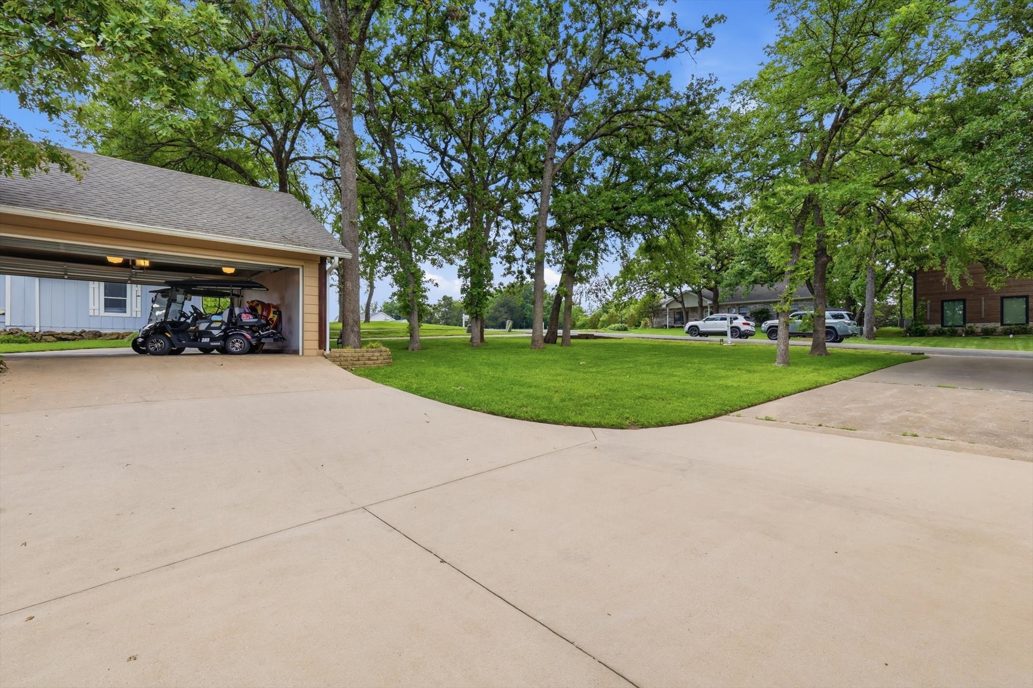 413 Cocopa Drive Lake Kiowa TX 76240