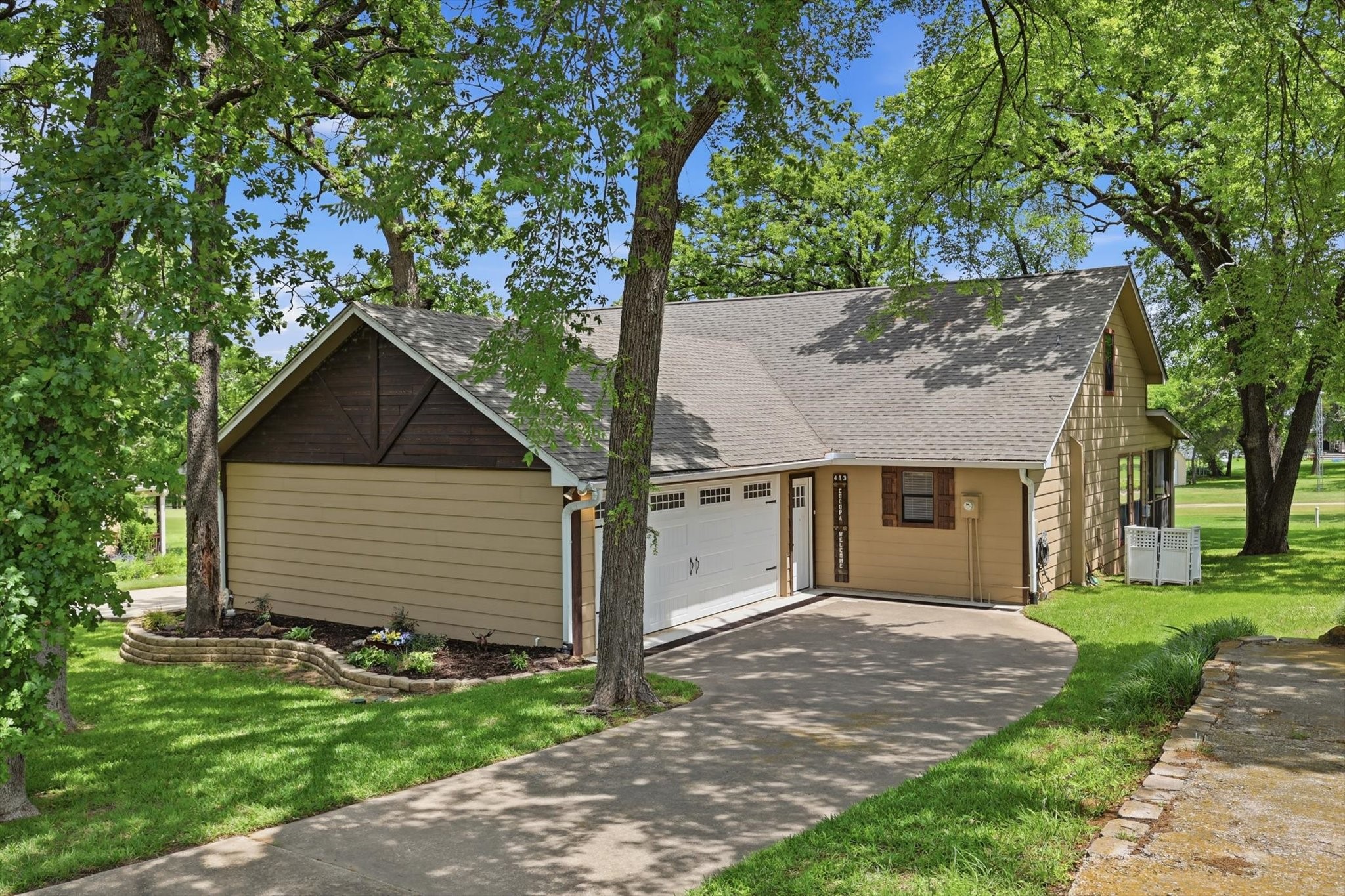 413 Cocopa Drive Lake Kiowa TX 76240