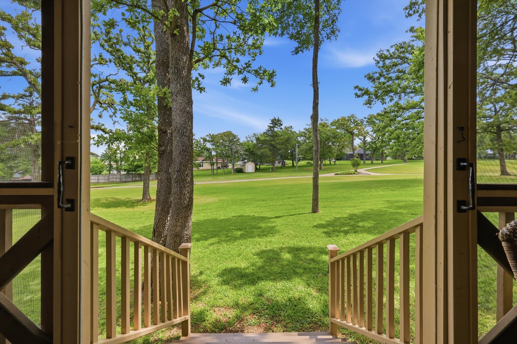 413 Cocopa Drive Lake Kiowa TX 76240
