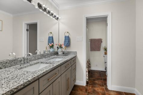 9440 Red River Street Woodway TX 76712
