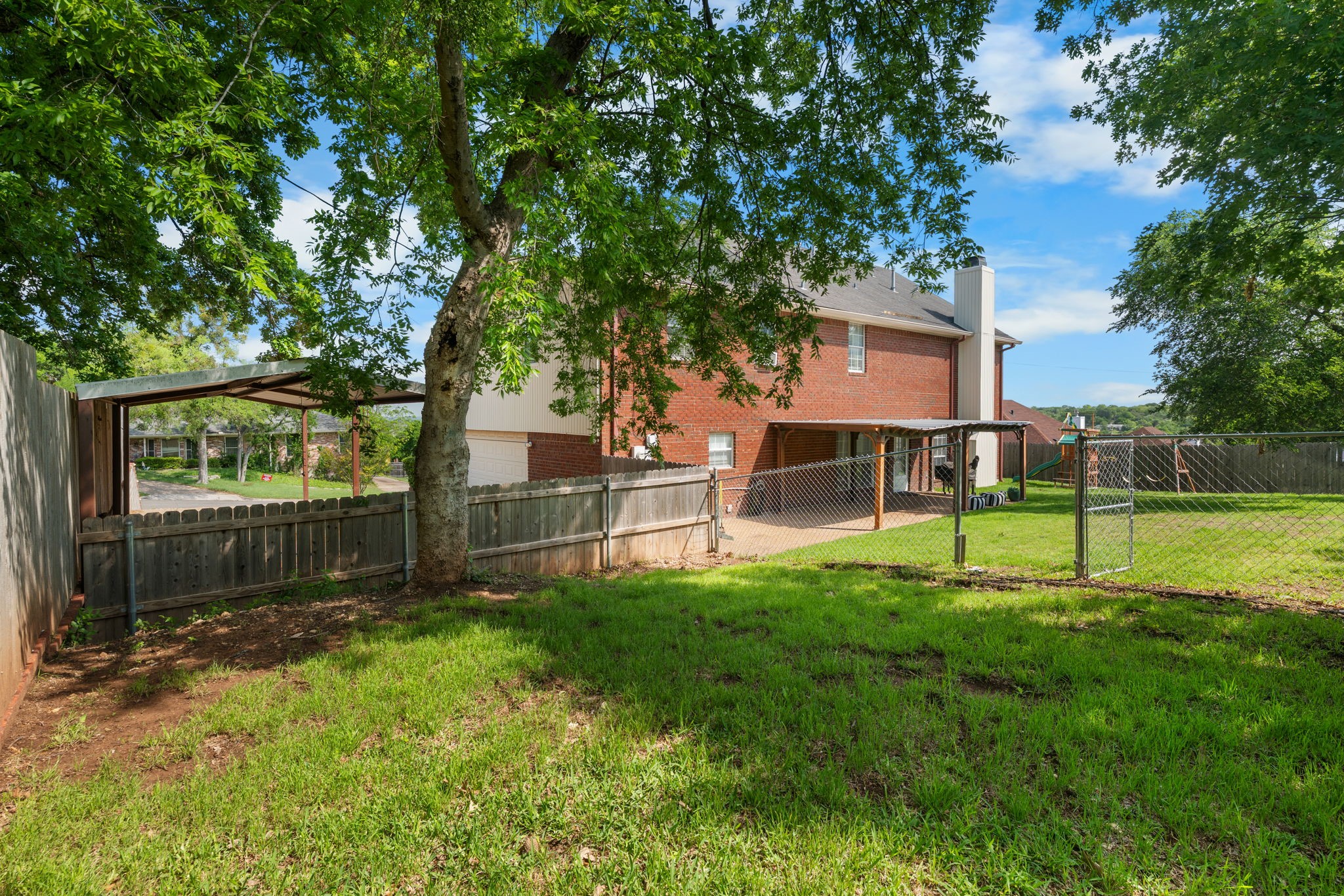 9440 Red River Street Woodway TX 76712