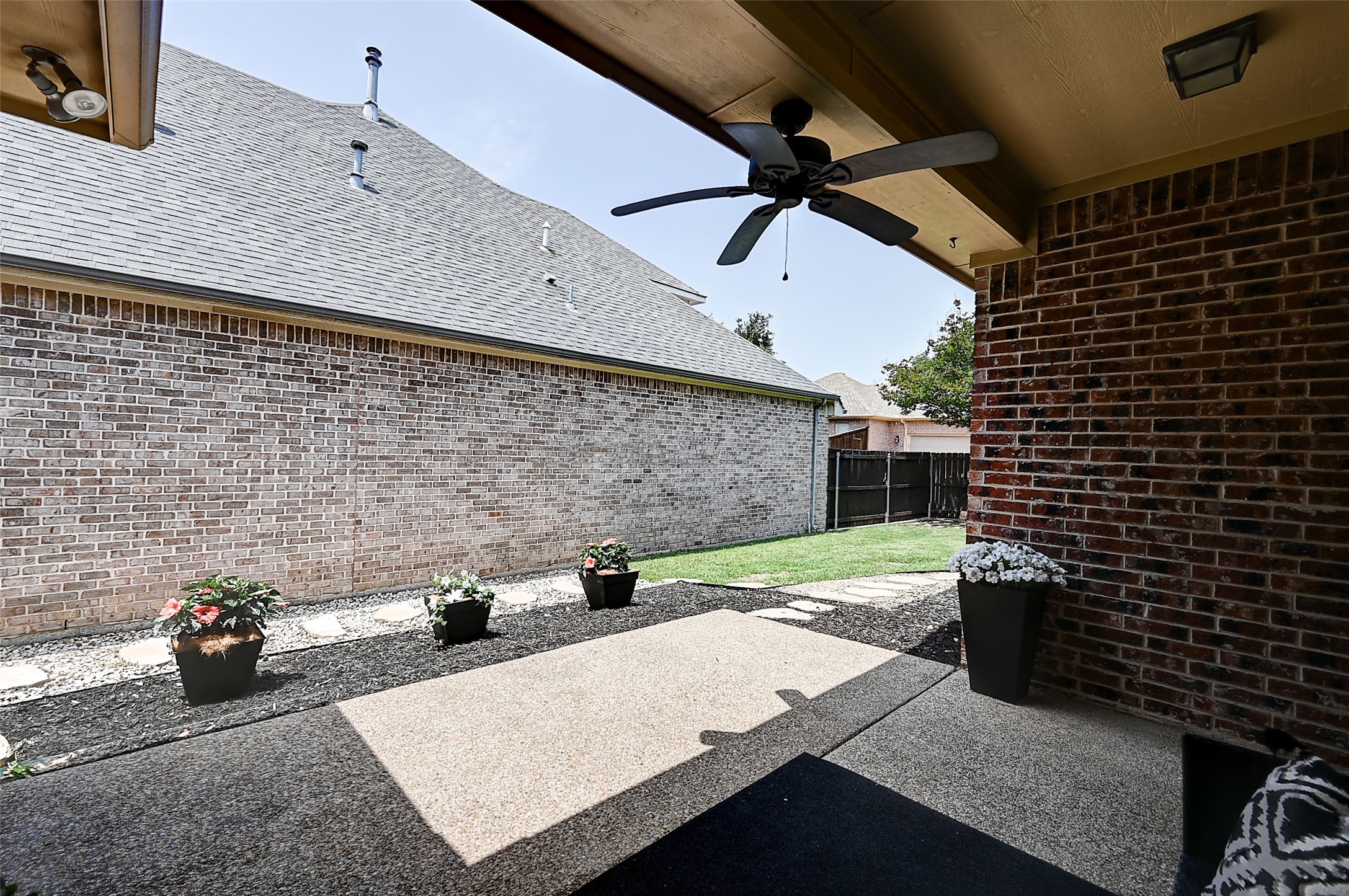 7512 Blossom Lane Frisco TX 75034