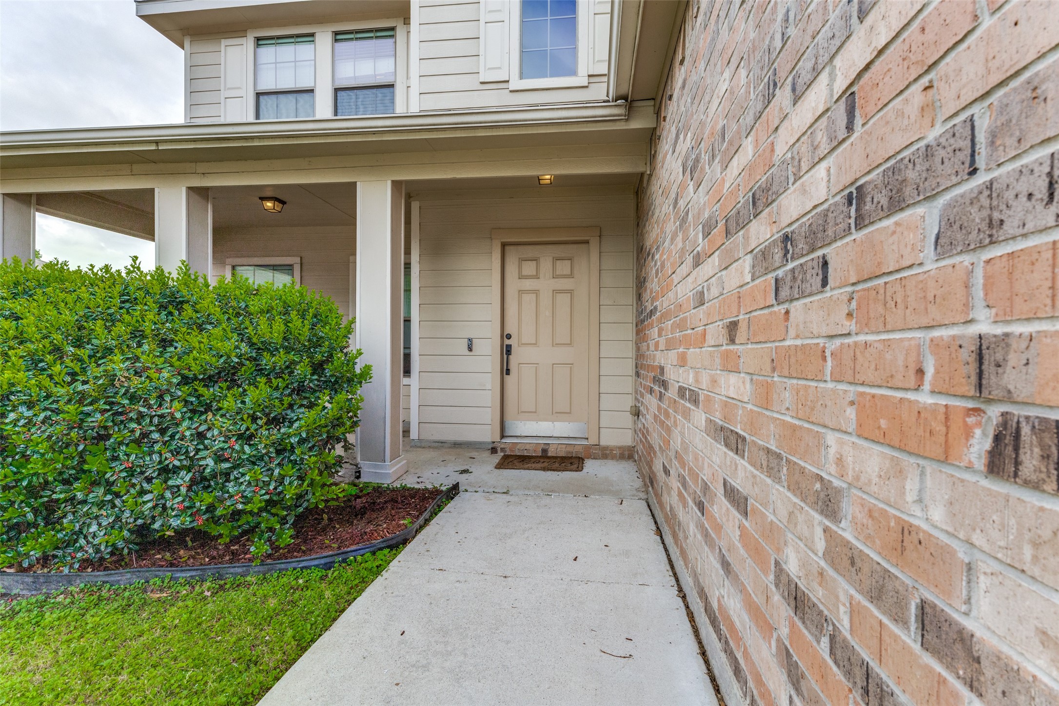 8233 Delafield Drive Fort Worth TX 76131