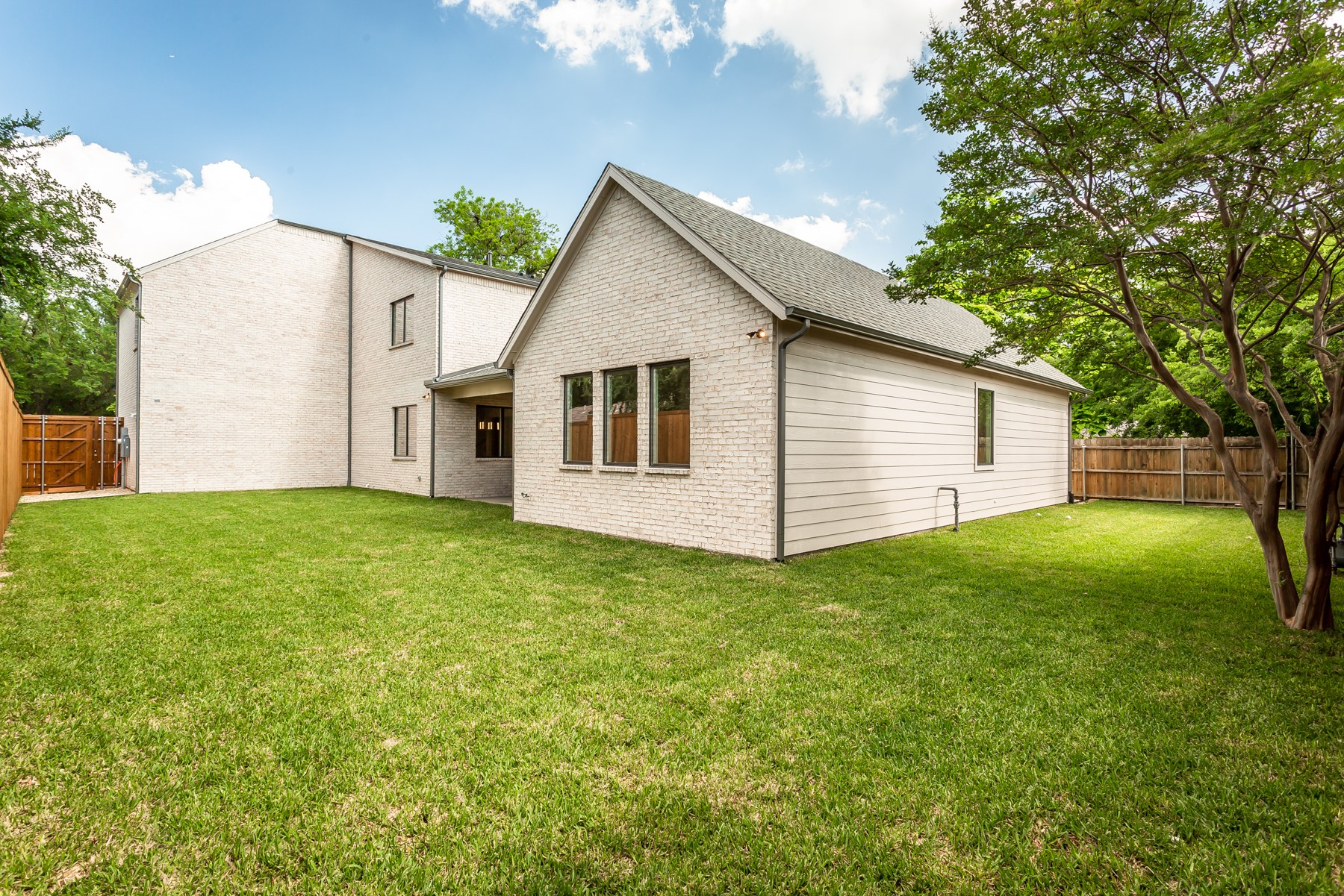 8629 Lockhaven Drive Dallas TX 75238
