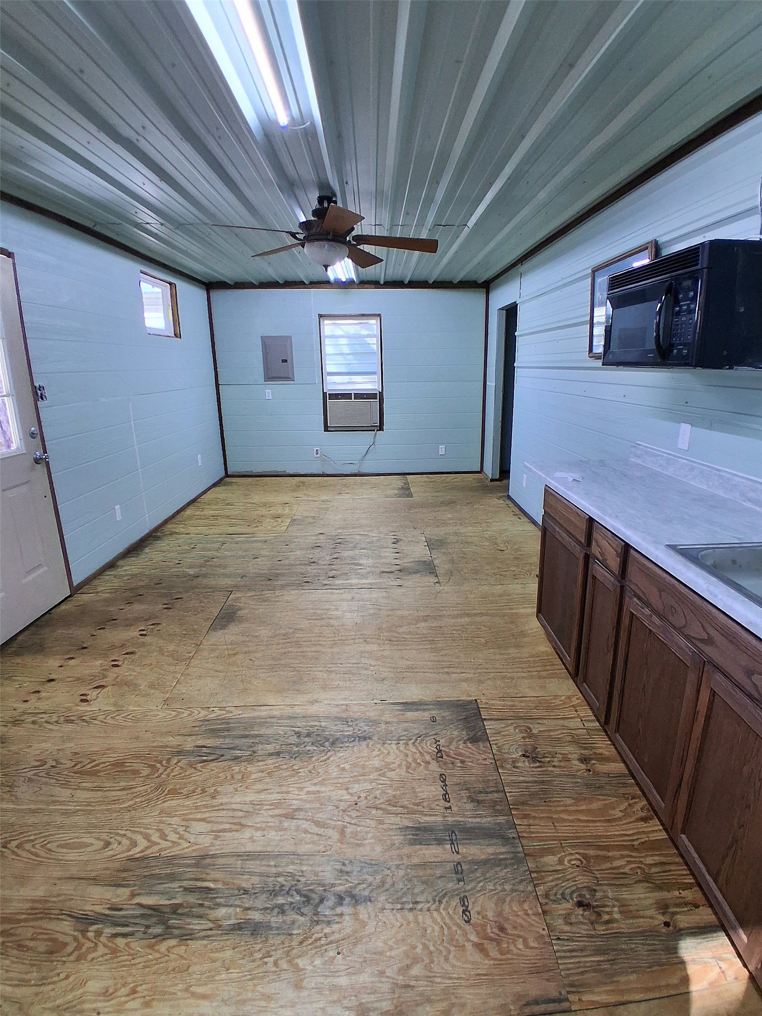 509 N Winnsboro Street Quitman TX 75783