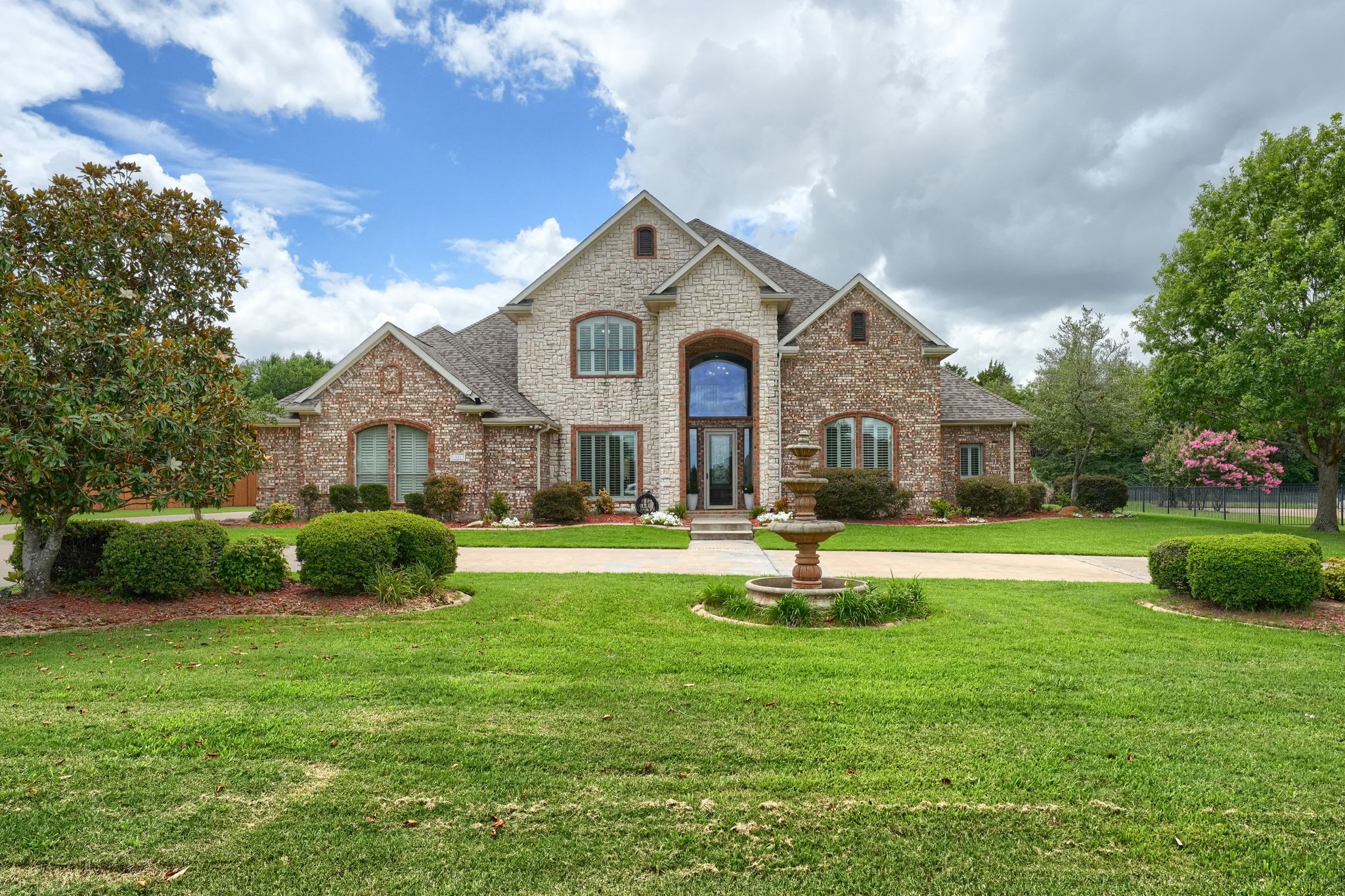 333 New Hope Road Sunnyvale TX 75182