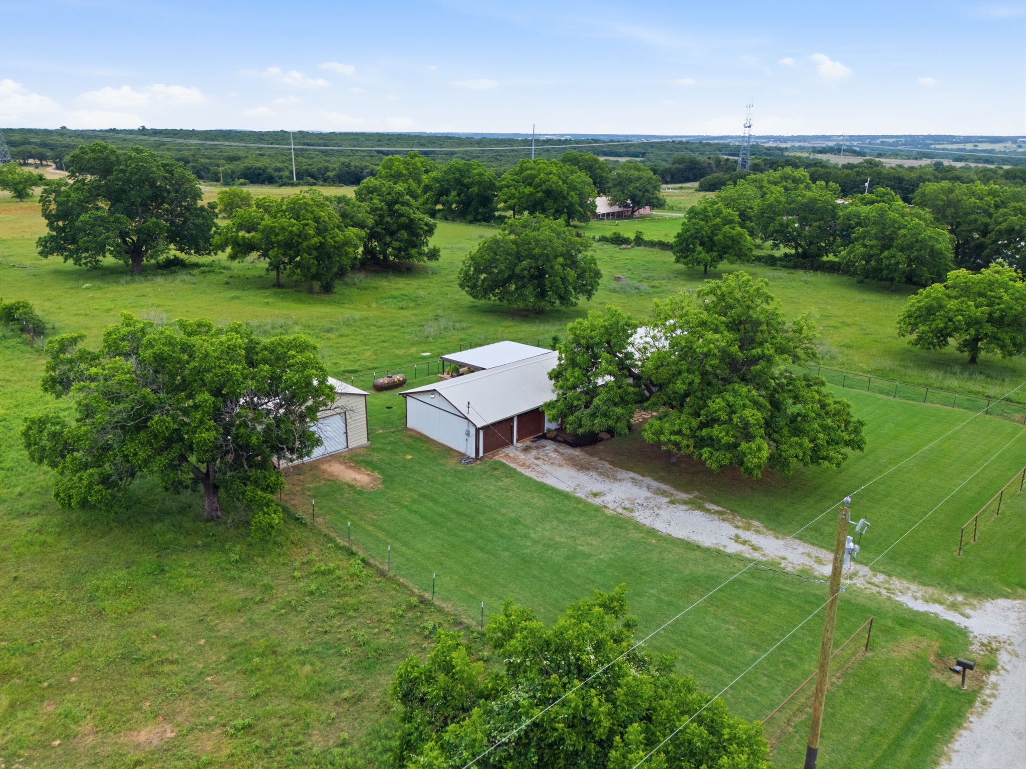 298 County Road 3940 Poolville TX 76487
