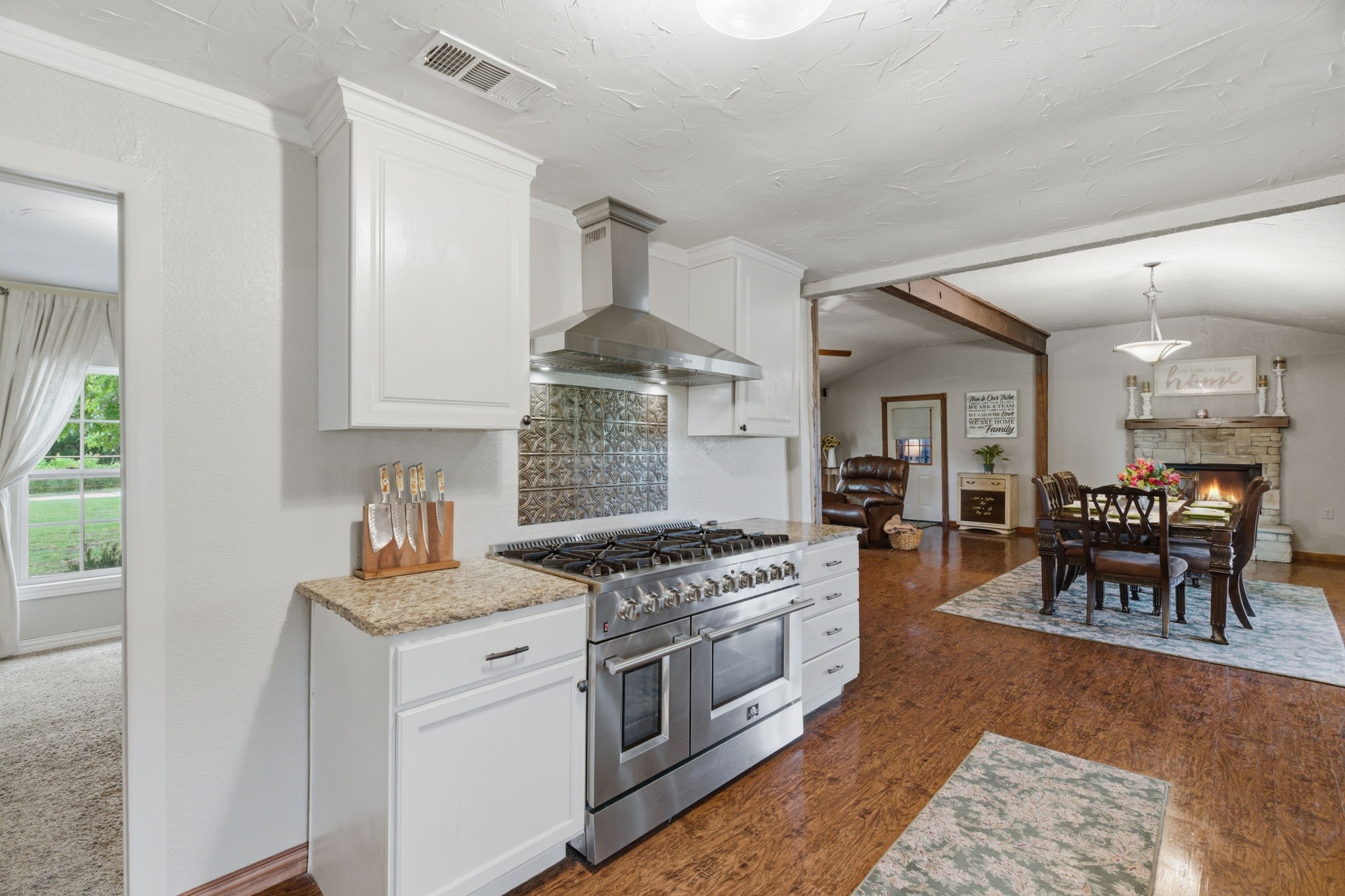 298 County Road 3940 Poolville TX 76487