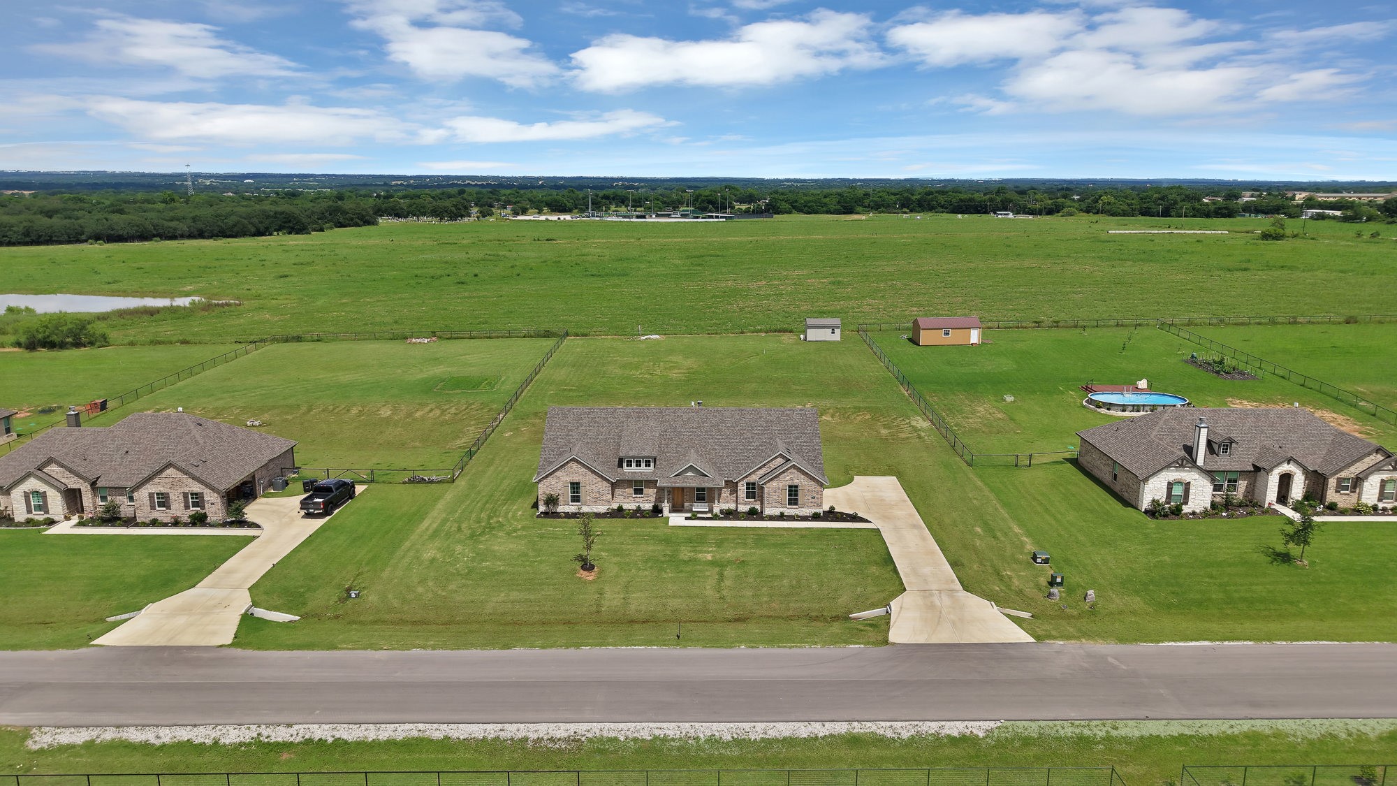 189 Lonicera Lane Paradise TX 76073