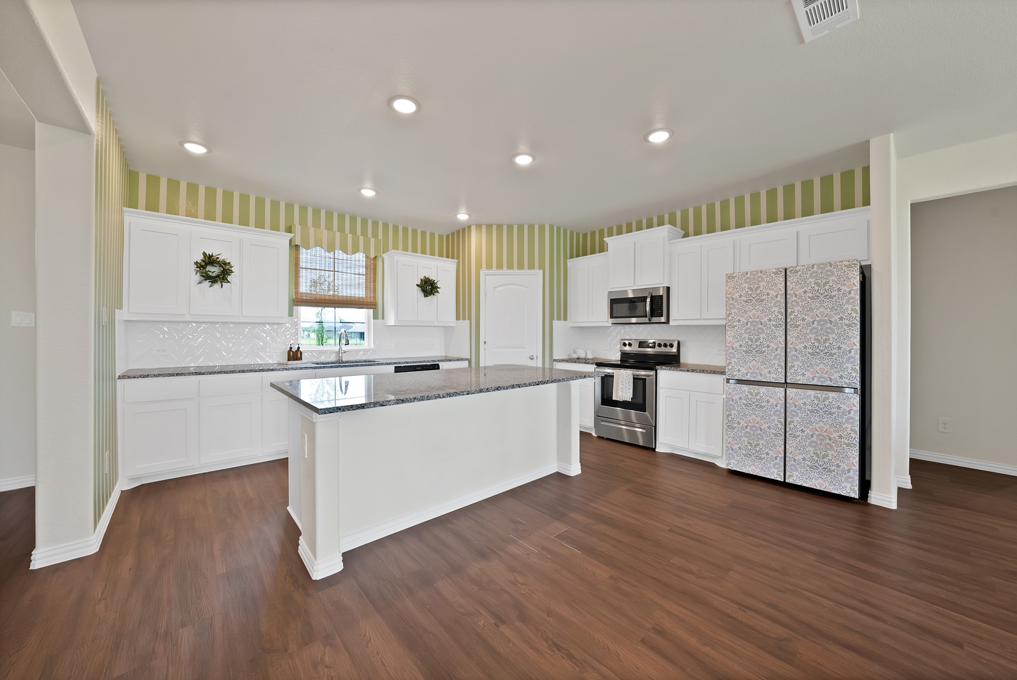 189 Lonicera Lane Paradise TX 76073