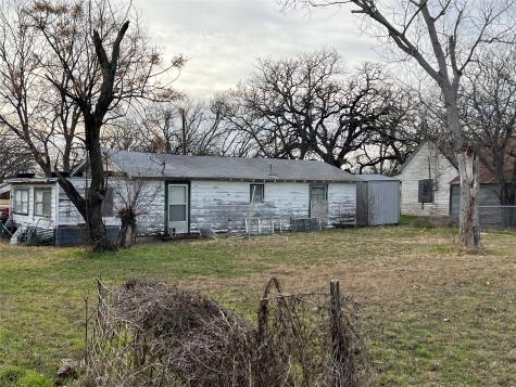 435 West Coke Gorman TX 76454