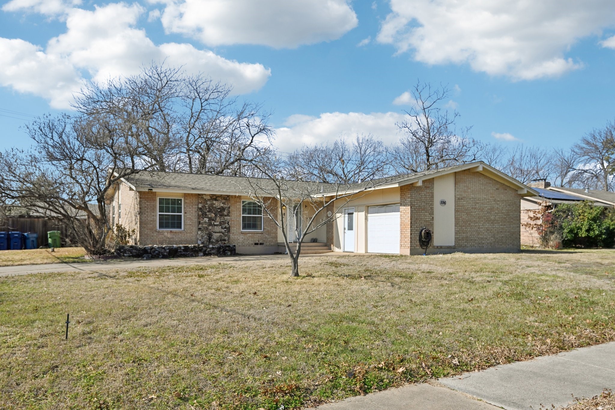 596 Surf Street Lewisville TX 75067