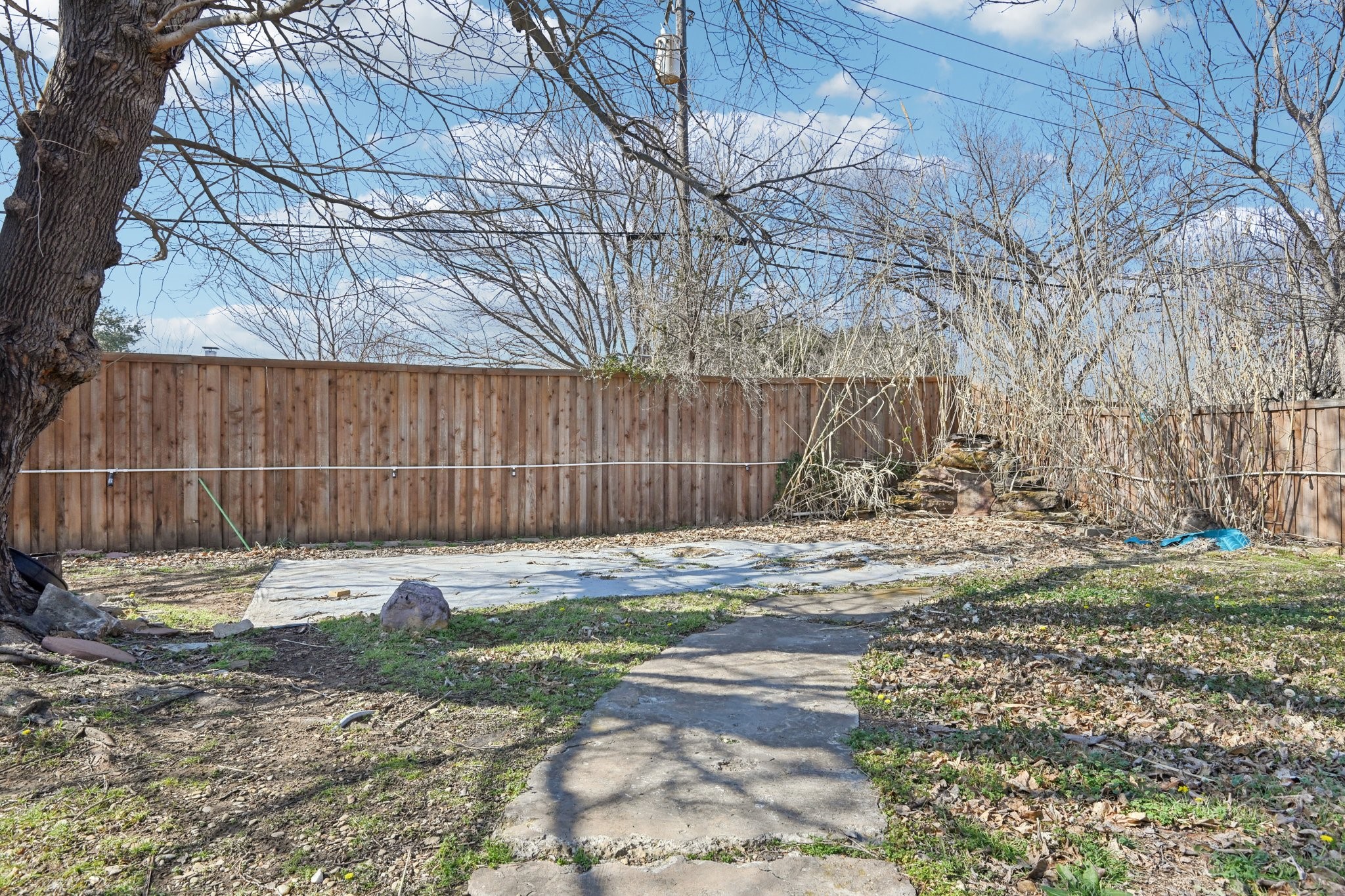 596 Surf Street Lewisville TX 75067