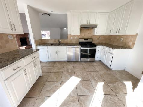 8321 Cloverglen Lane Fort Worth TX 76123