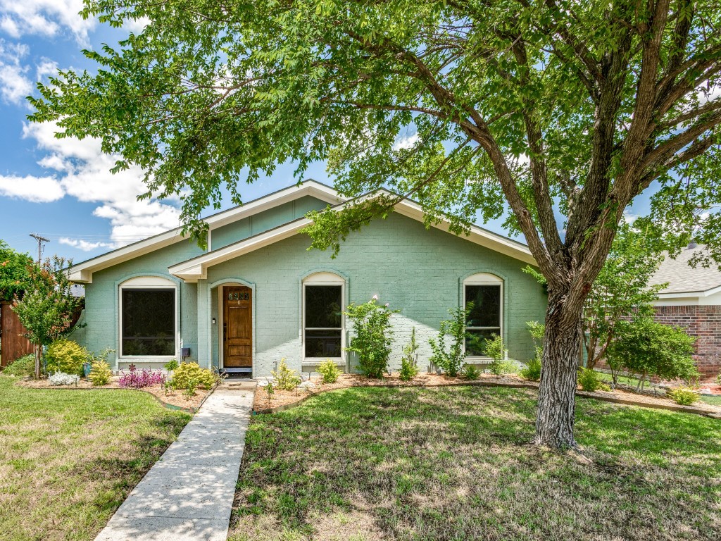 1029 Bellflower Drive Carrollton TX 75007
