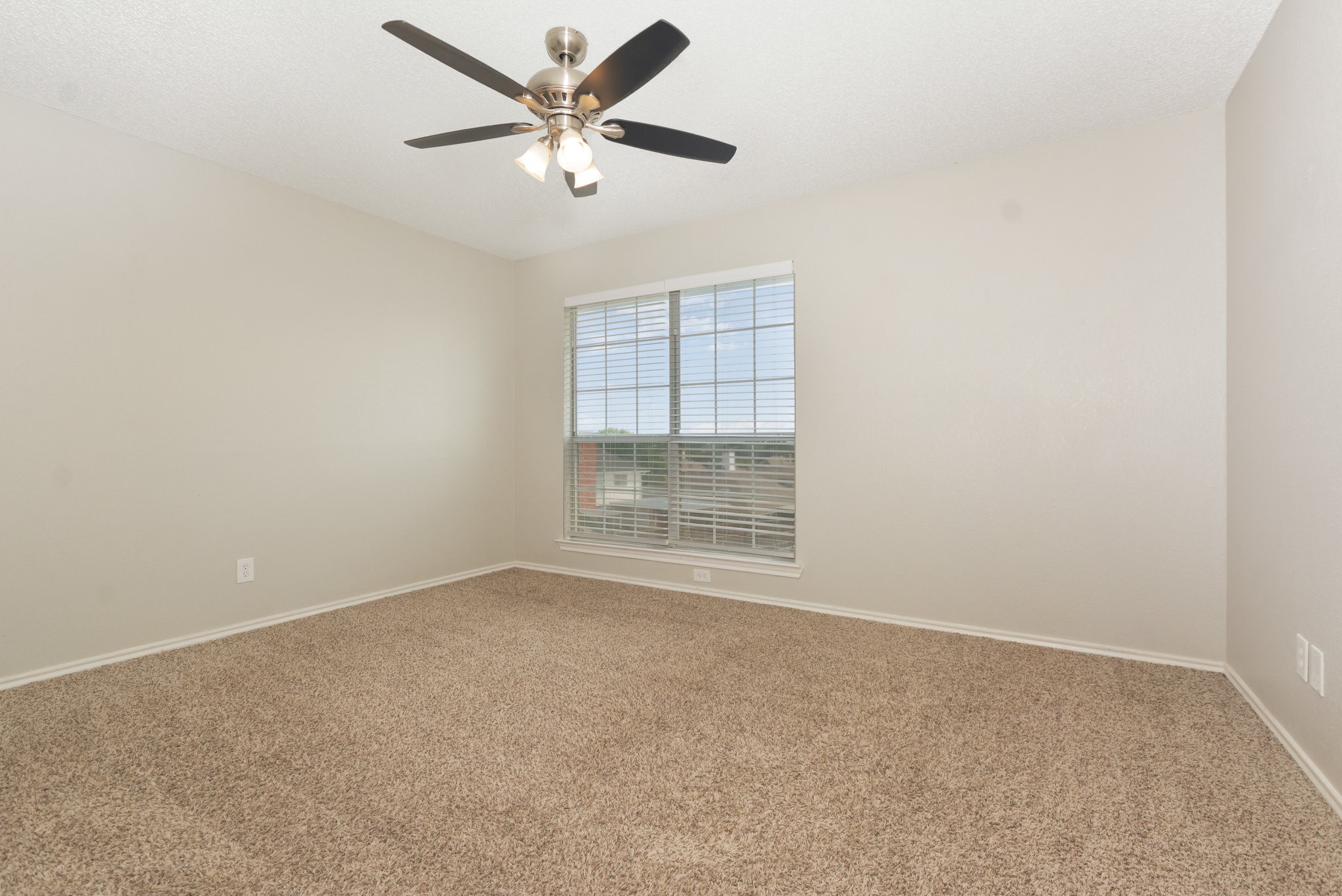 1305 Barclay Drive Carrollton TX 75007