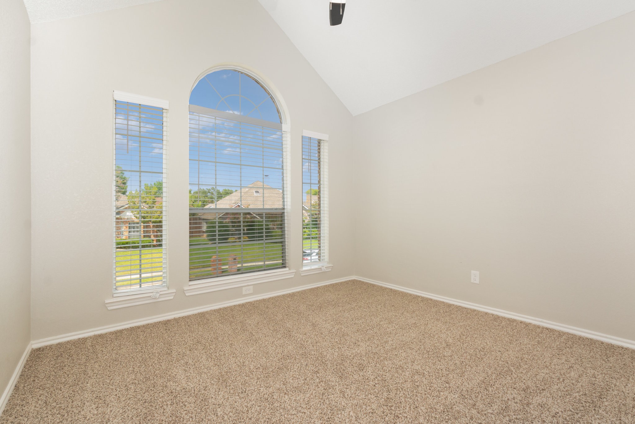 1305 Barclay Drive Carrollton TX 75007