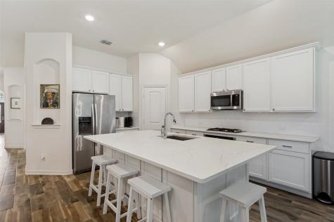 5556 Vaquero Road Fort Worth TX 76126
