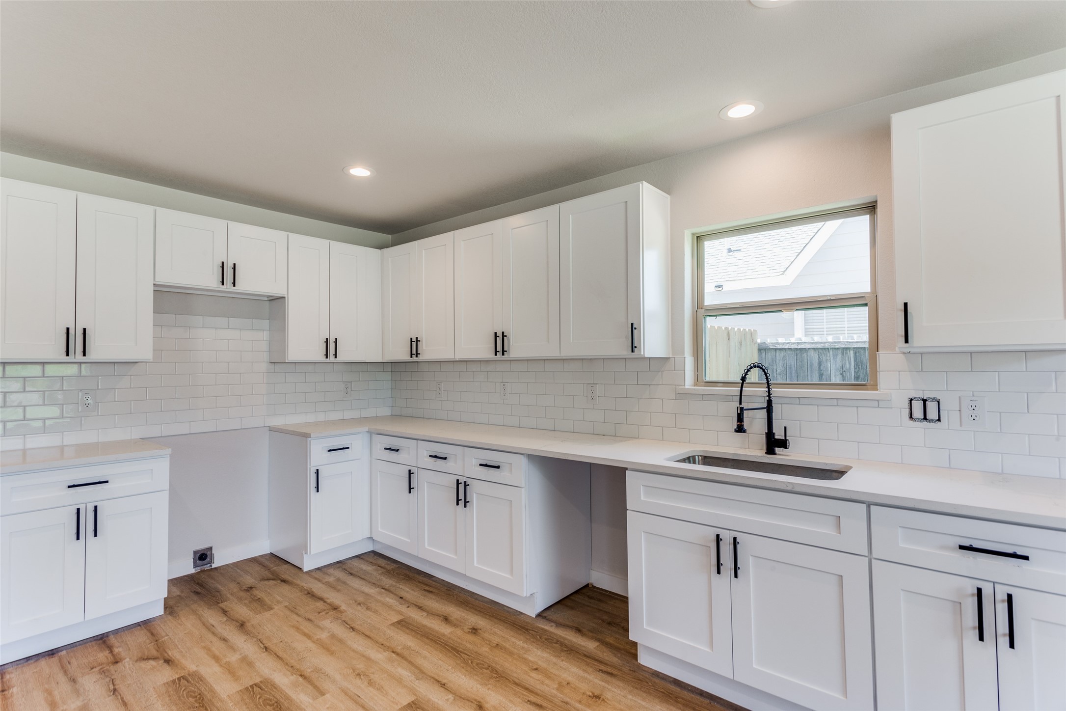 1104 E Mulkey Street Fort Worth TX 76104