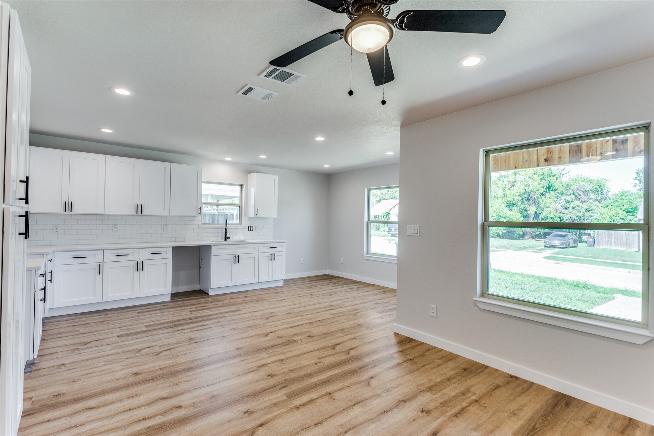 1104 E Mulkey Street Fort Worth TX 76104