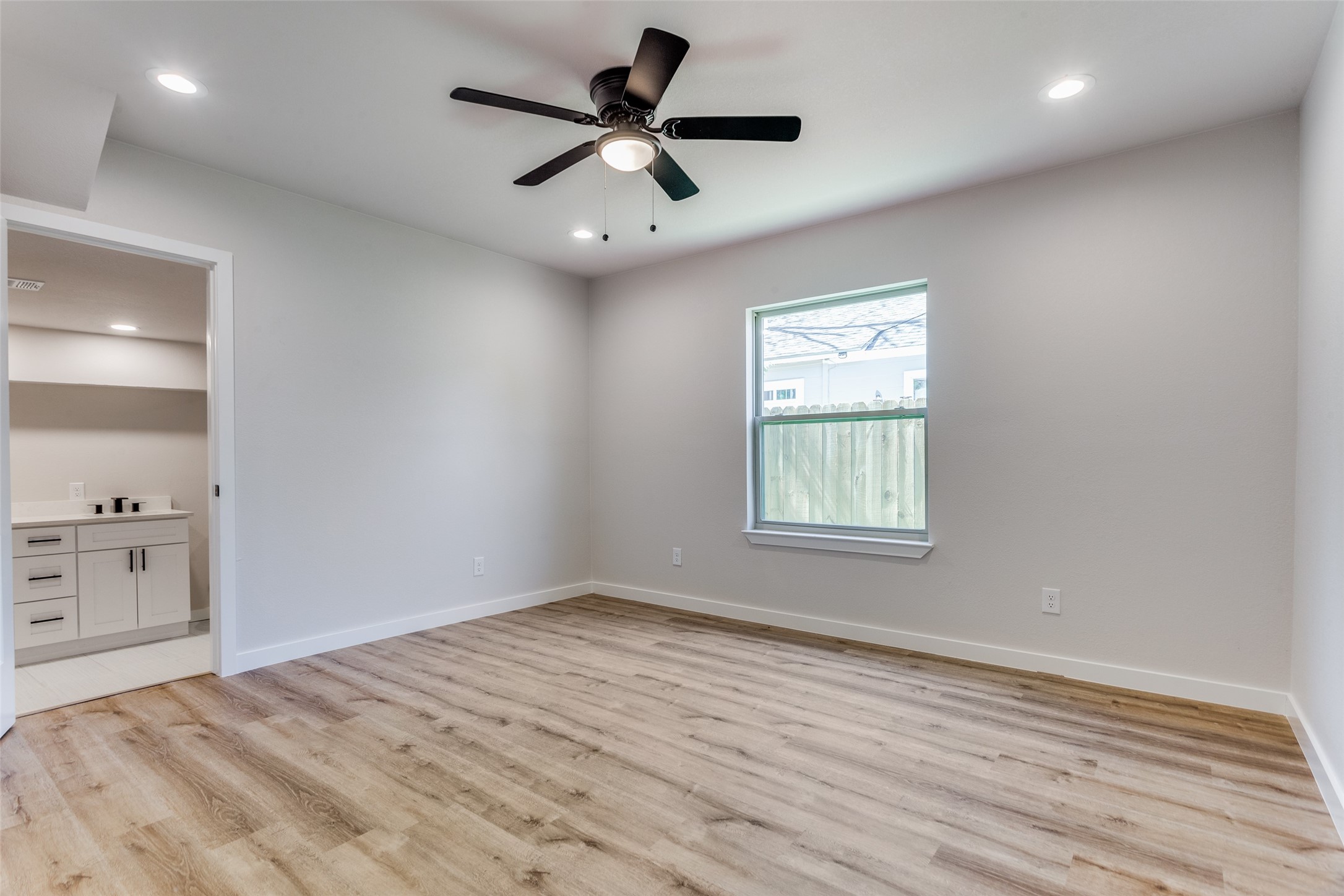 1104 E Mulkey Street Fort Worth TX 76104