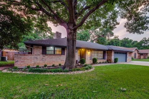 1724 Park Hill Drive Arlington TX 76012