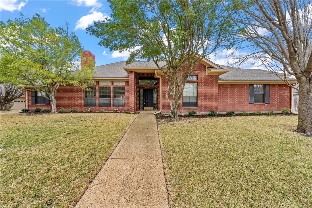 9404 Wildflower Drive Woodway TX 76712