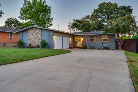 181 Pine Drive Lewisville TX 75057