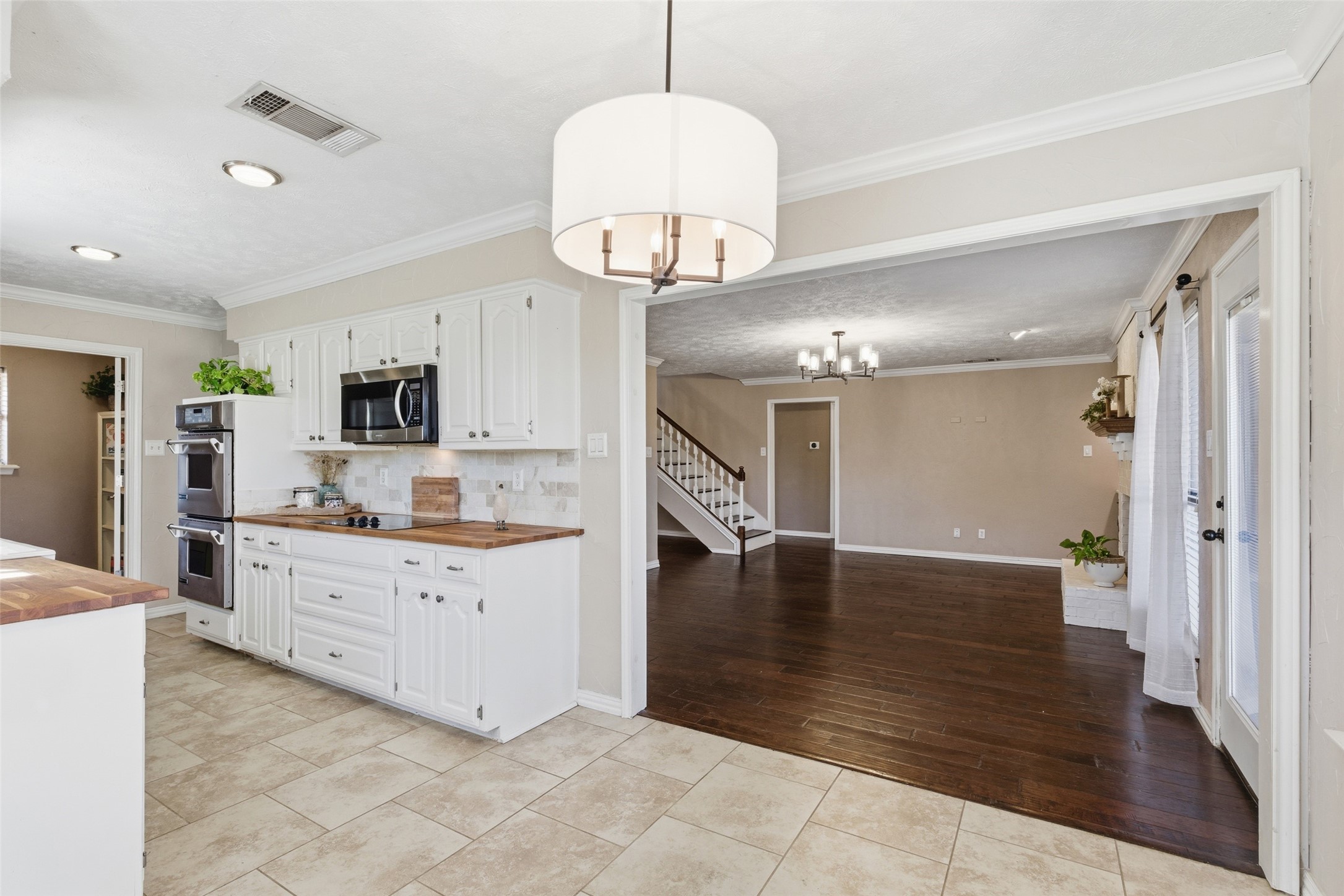 4034 Windy Crest Circle Carrollton TX 75007