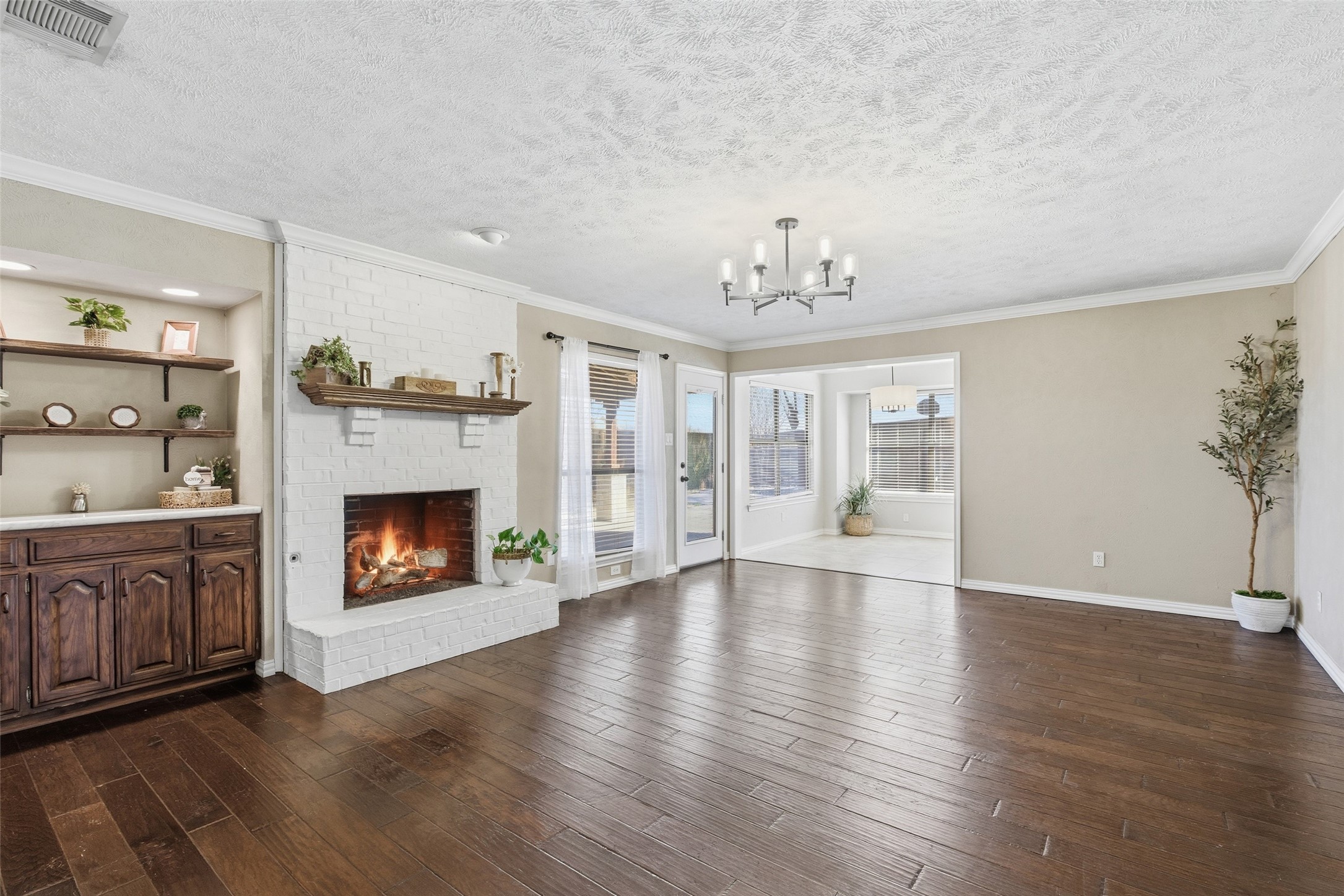 4034 Windy Crest Circle Carrollton TX 75007