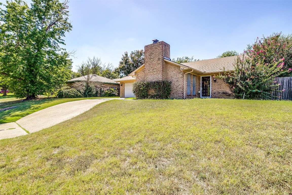 7020 Misty Meadow Drive S Fort Worth TX 76133