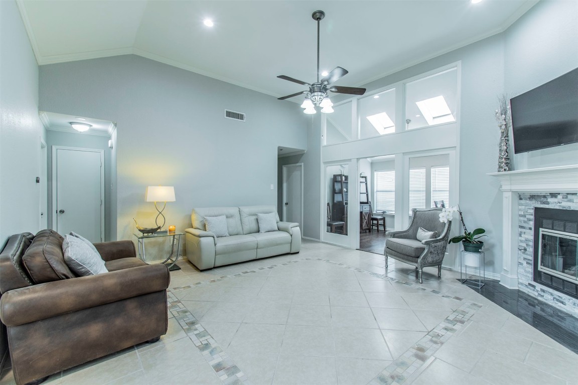 4534 Beaus Way Garland TX 75043