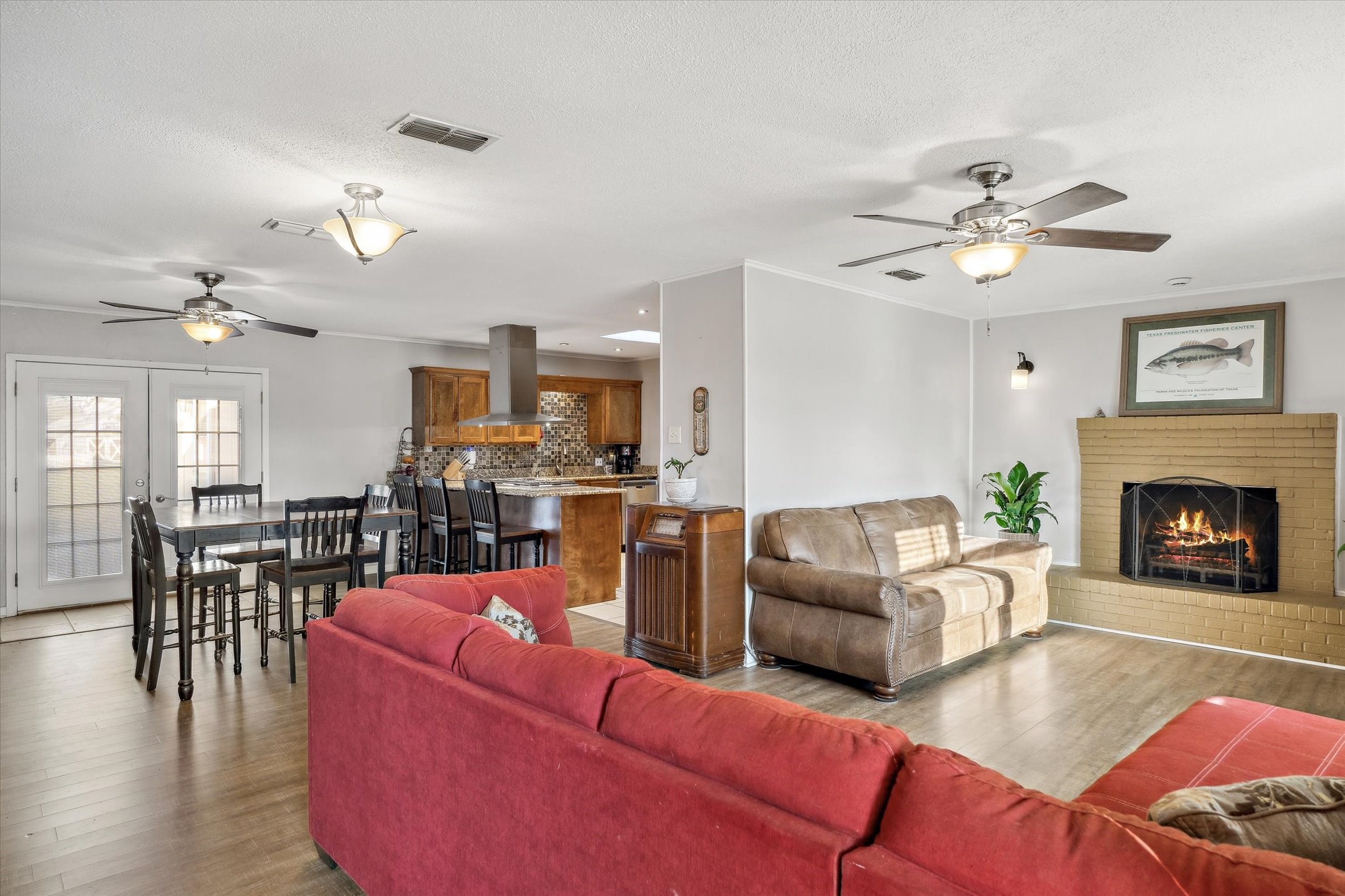542 S Houston Street Edgewood TX 75117