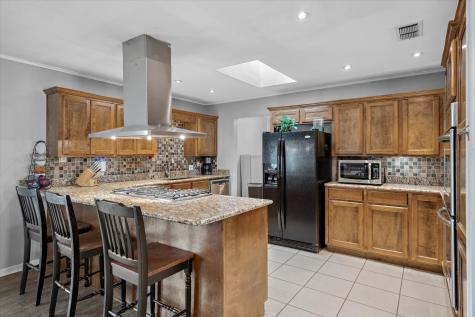 542 S Houston Street Edgewood TX 75117