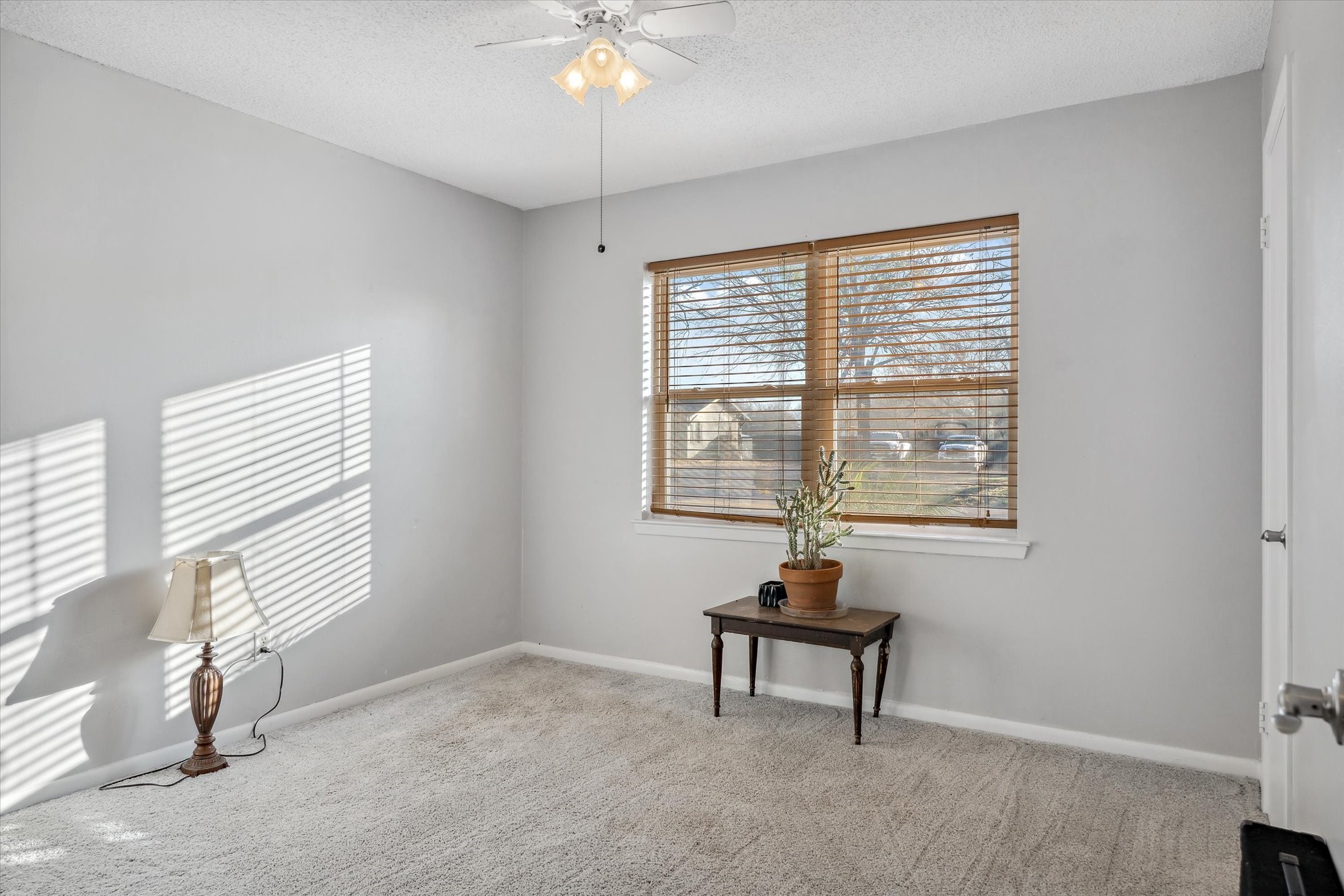 542 S Houston Street Edgewood TX 75117
