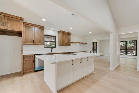 5813 Yacht Club Drive Rockwall TX 75032