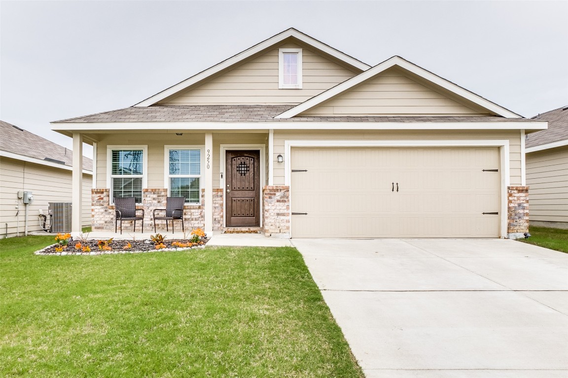 9250 Summerlee Street Dallas TX 75227