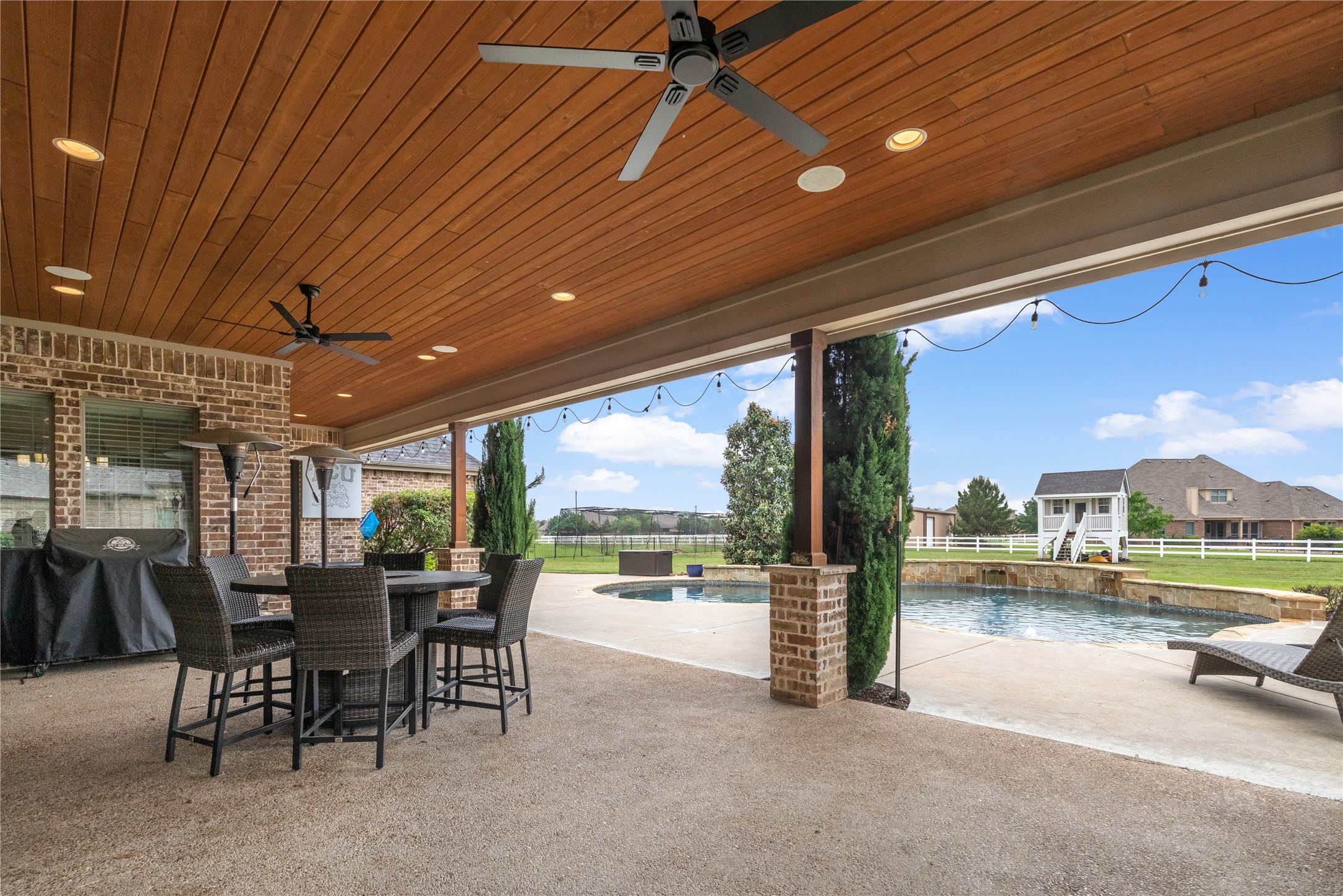 1523 Velda Kay Lane Fort Worth TX 76052