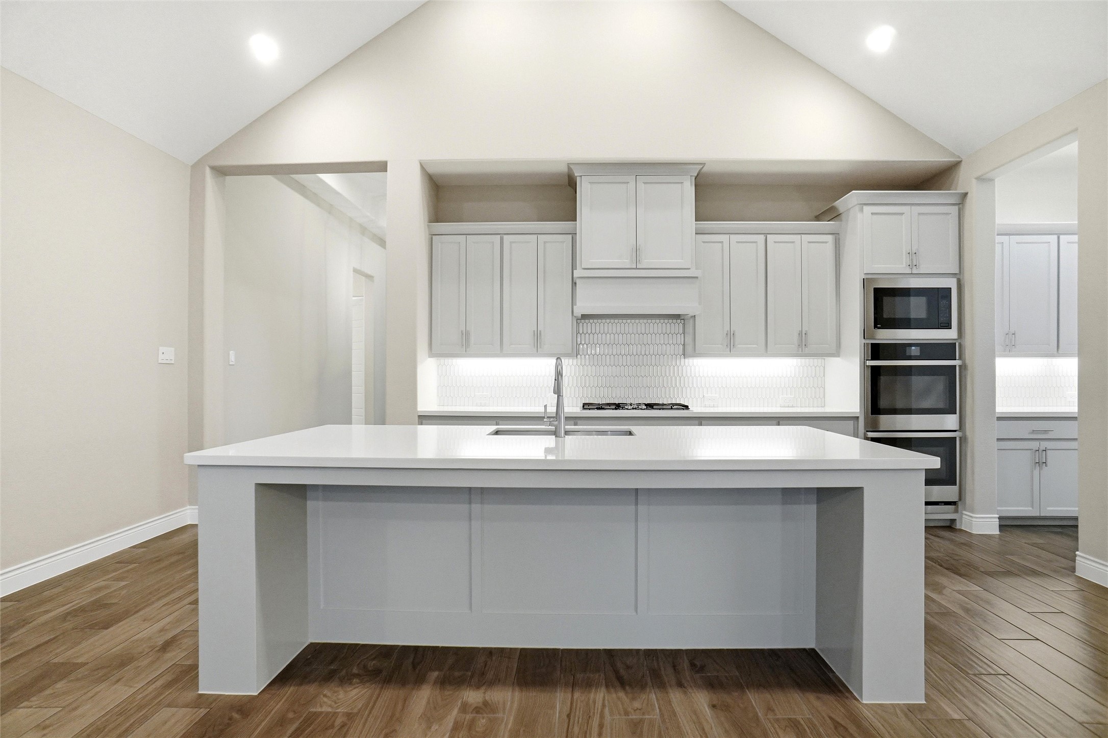 1001 Myers Park Trail Roanoke TX 76262