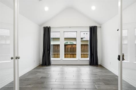 1001 Myers Park Trail Roanoke TX 76262