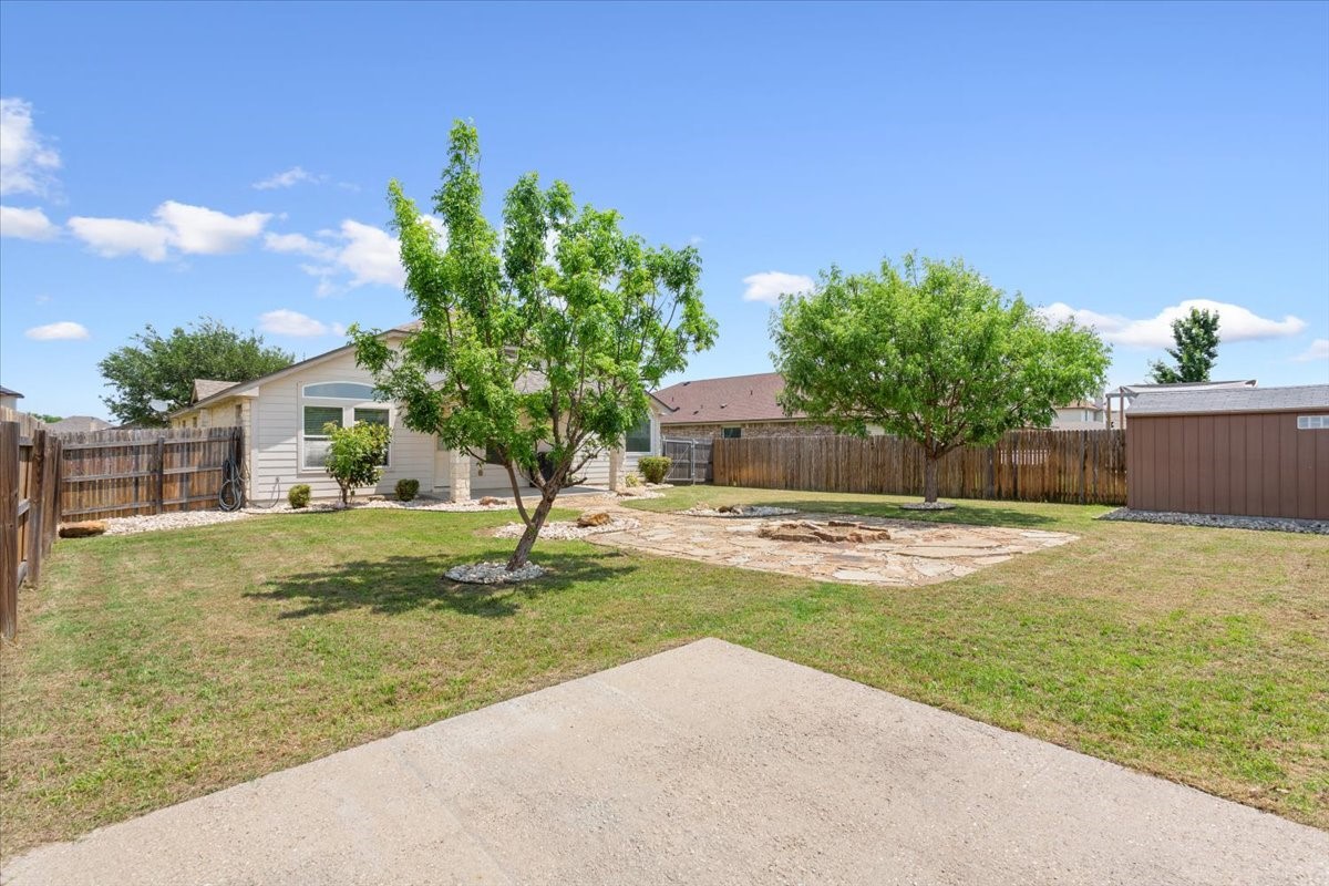 9448 Centennial Drive Waco TX 76708