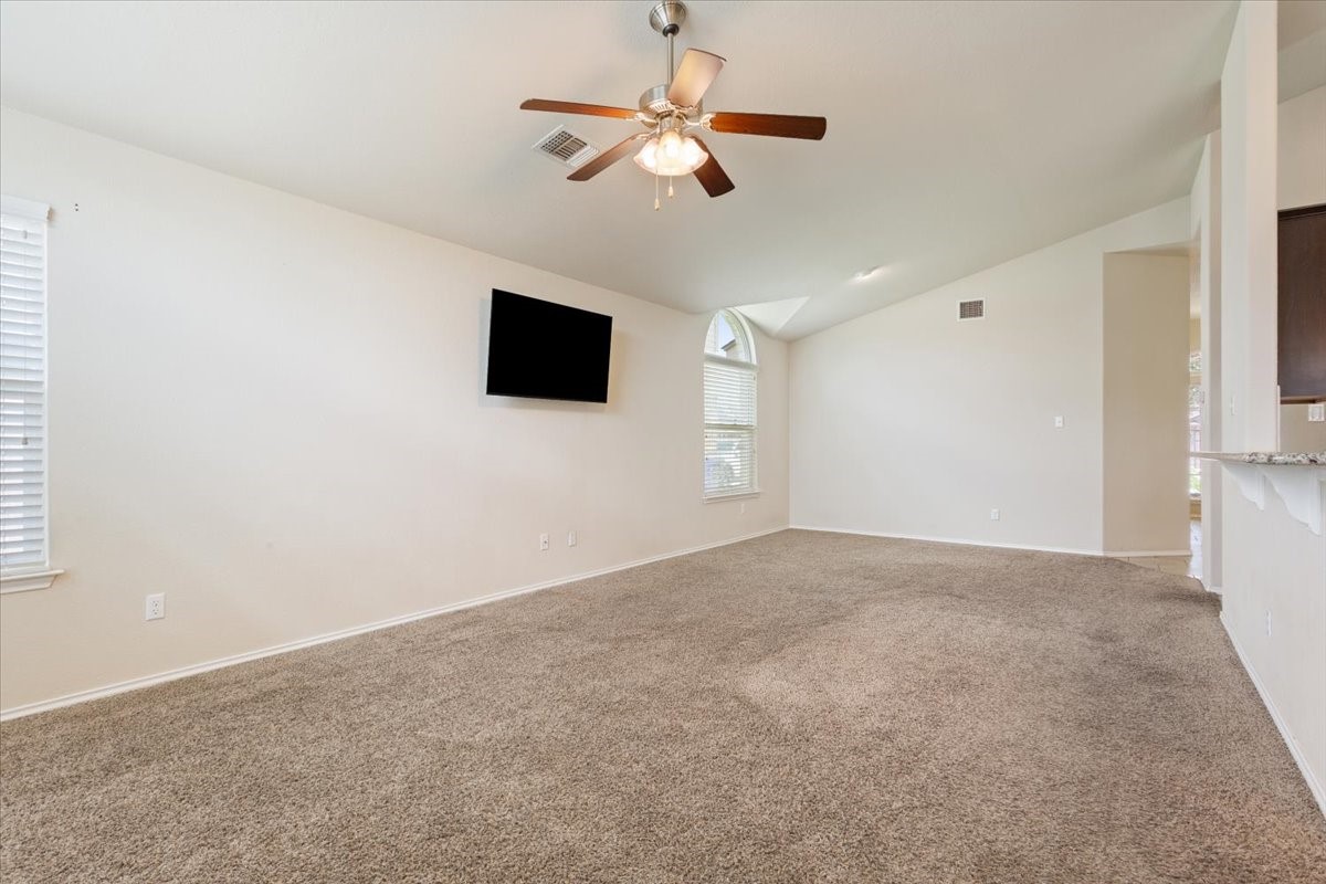 9448 Centennial Drive Waco TX 76708