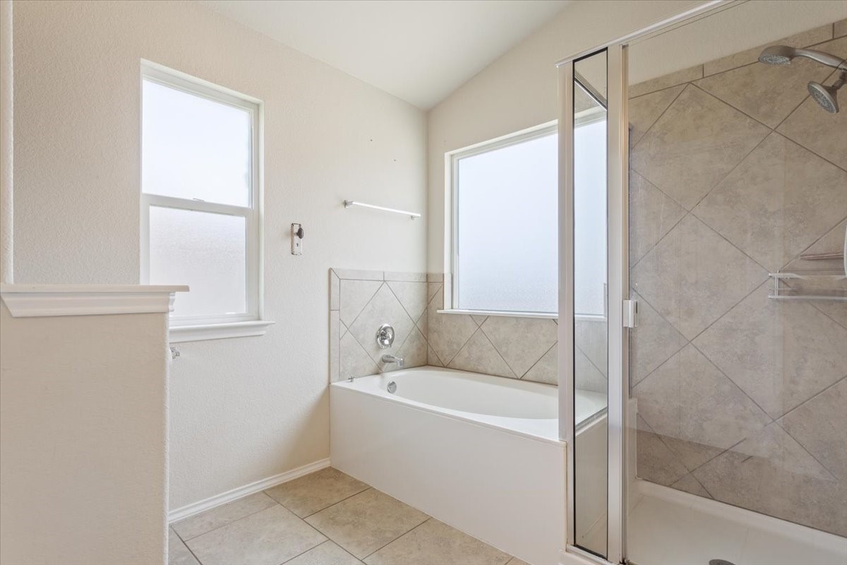 9448 Centennial Drive Waco TX 76708