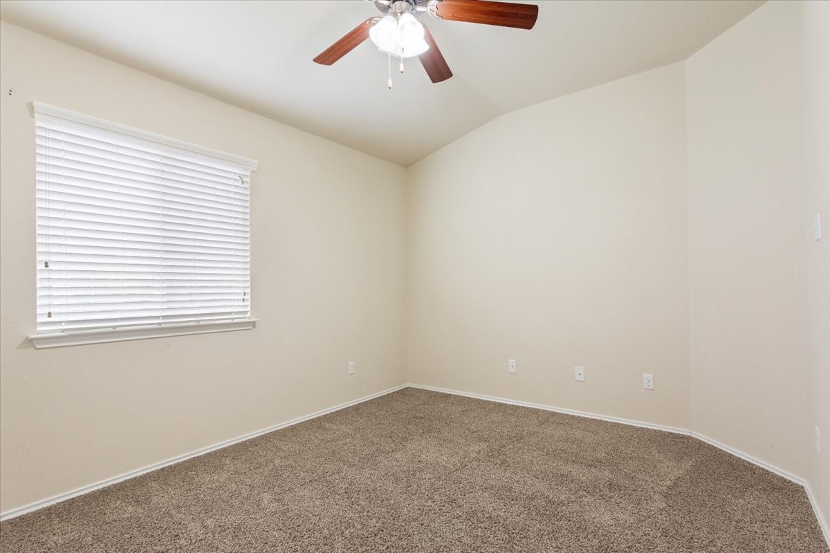 9448 Centennial Drive Waco TX 76708