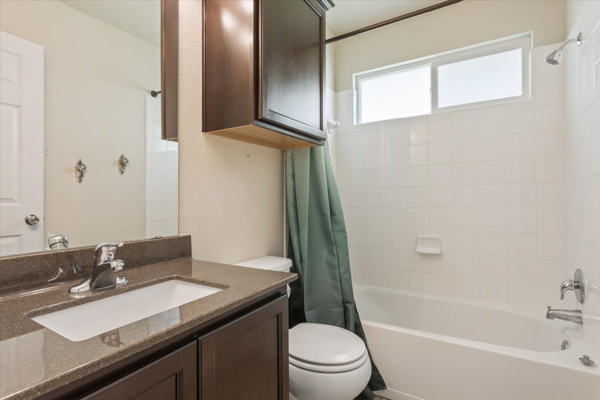 9448 Centennial Drive Waco TX 76708