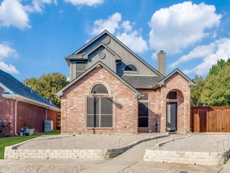 800 Laredo Court Grand Prairie TX 75052